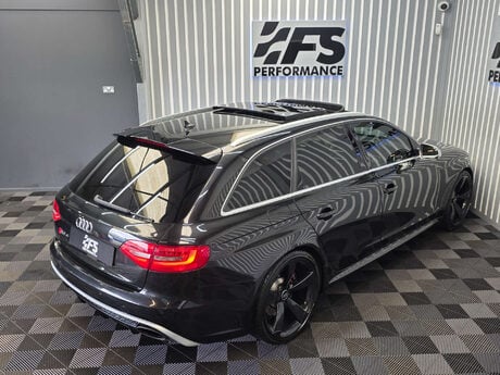Audi RS4 4.2 FSI V8 Limited Edition Estate 5dr Petrol S Tronic quattro Euro 5 (450 p 38