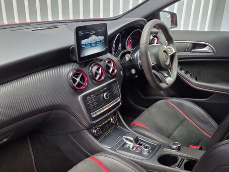 Mercedes-Benz A Class 2.0 A45 AMG Hatchback 5dr Petrol SpdS DCT 4MATIC Euro 6 (s/s) (360 ps) 4