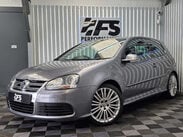Volkswagen Golf 3.2 Golf R32 4WD 3dr 3
