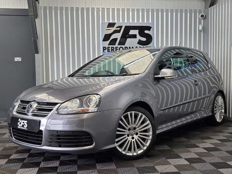 Volkswagen Golf 3.2 Golf R32 4WD 3dr 3