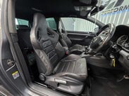 Volkswagen Golf 3.2 Golf R32 4WD 3dr 7
