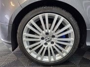 Volkswagen Golf 3.2 Golf R32 4WD 3dr 28