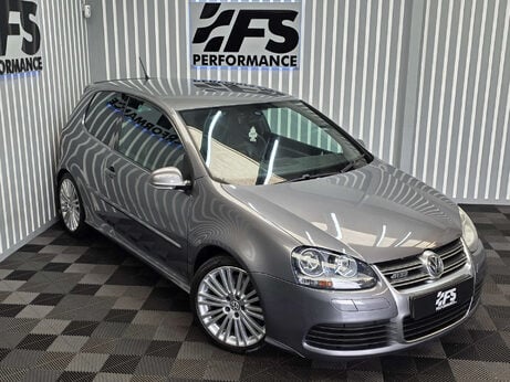 Volkswagen Golf 3.2 Golf R32 4WD 3dr 26