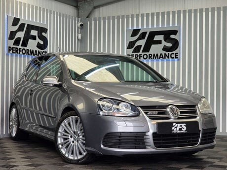 Volkswagen Golf 3.2 Golf R32 4WD 3dr 45
