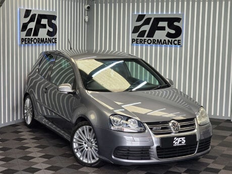 Volkswagen Golf 3.2 Golf R32 4WD 3dr 46