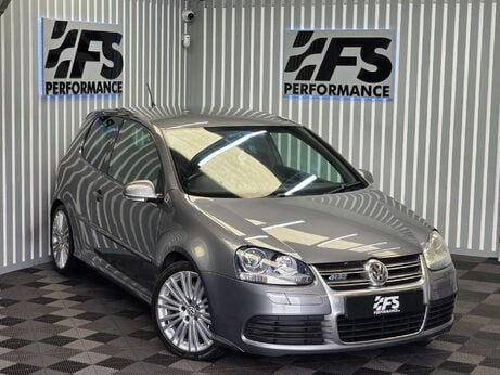 Volkswagen Golf 3.2 Golf R32 4WD 3dr 42