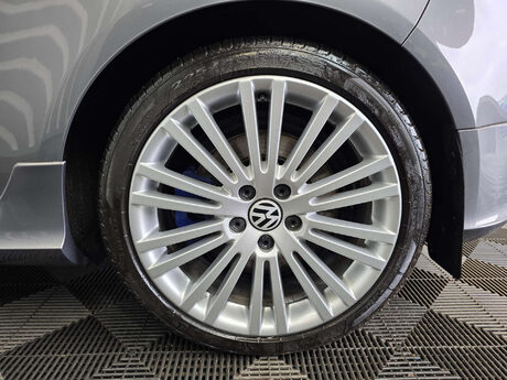 Volkswagen Golf 3.2 Golf R32 4WD 3dr 27