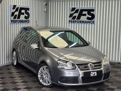 Volkswagen Golf 3.2 Golf R32 4WD 3dr 46