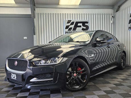 Jaguar XE 2.0d R-Sport Saloon 4dr Diesel Auto Euro 6 (s/s) (180 ps) 3