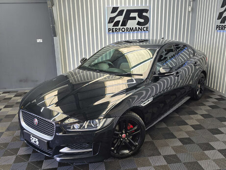 Jaguar XE 2.0d R-Sport Saloon 4dr Diesel Auto Euro 6 (s/s) (180 ps) 11