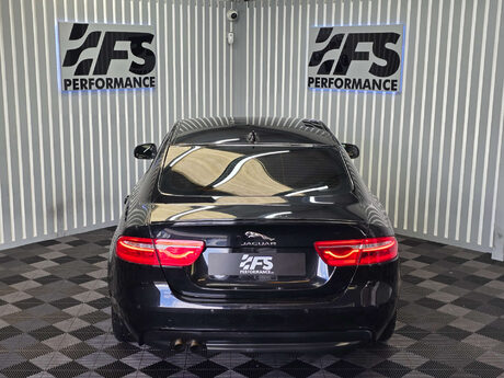 Jaguar XE 2.0d R-Sport Saloon 4dr Diesel Auto Euro 6 (s/s) (180 ps) 17
