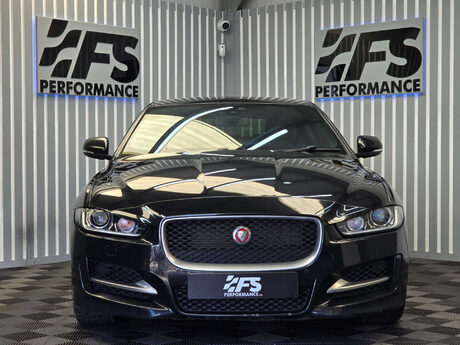 Jaguar XE 2.0d R-Sport Saloon 4dr Diesel Auto Euro 6 (s/s) (180 ps) 32