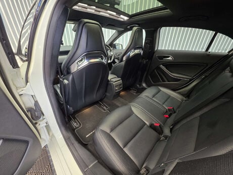 Mercedes-Benz A Class 2.0 A45 AMG (Premium) Hatchback 5dr Petrol SpdS DCT 4MATIC Euro 6 (s/s) (38 20