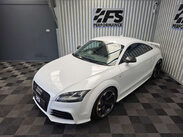 Audi TT 2.5 TFSI Plus Coupe 3dr Petrol S Tronic quattro Euro 5 (360 ps) 15