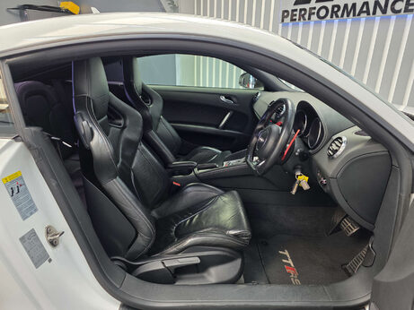 Audi TT 2.5 TFSI Plus Coupe 3dr Petrol S Tronic quattro Euro 5 (360 ps) 15