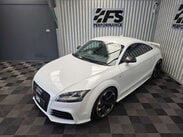 Audi TT 2.5 TFSI Plus Coupe 3dr Petrol S Tronic quattro Euro 5 (360 ps) 15