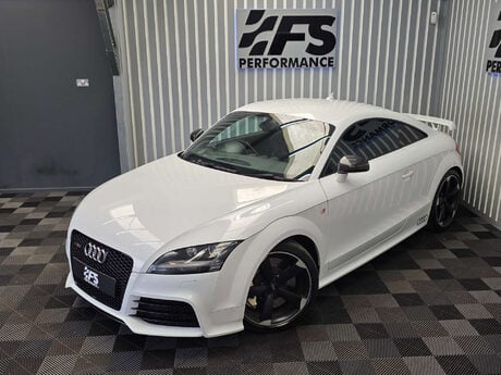 Audi TT 2.5 TFSI Plus Coupe 3dr Petrol S Tronic quattro Euro 5 (360 ps) 41