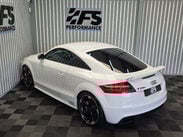 Audi TT 2.5 TFSI Plus Coupe 3dr Petrol S Tronic quattro Euro 5 (360 ps) 42