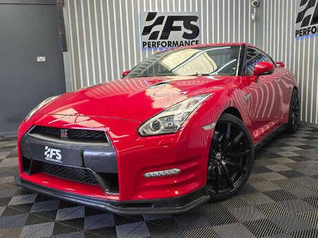 Nissan GT-R 3.8 V6 Premium Black Coupe 2dr Petrol Auto 4WD Euro 5 (550 ps) 29