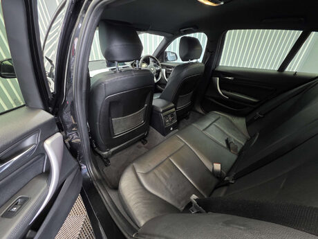 BMW 1 Series 3.0 M140i Shadow Edition Hatchback 5dr Petrol Auto Euro 6 (s/s) (340 ps) 25