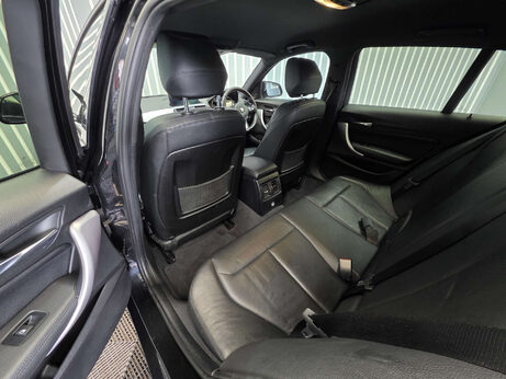 BMW 1 Series 3.0 M140i Shadow Edition Hatchback 5dr Petrol Auto Euro 6 (s/s) (340 ps) 21