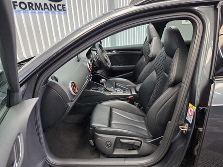 Audi RS3 2.5 TFSI Audi Sport Edition Sportback 5dr Petrol S Tronic quattro Euro 6 (s 27