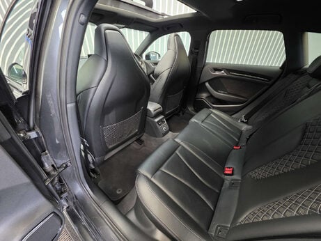 Audi RS3 2.5 TFSI Audi Sport Edition Sportback 5dr Petrol S Tronic quattro Euro 6 (s 24