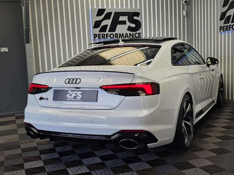 Audi RS5 2.9 TFSI V6 Coupe 2dr Petrol Tiptronic quattro Euro 6 (s/s) (450 ps) 39