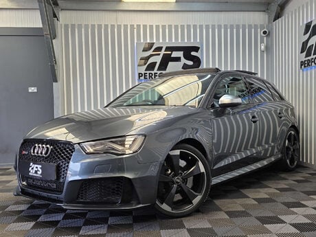 Audi RS3 2.5 TFSI Sportback 5dr Petrol S Tronic quattro Euro 6 (s/s) (Nav) (367 ps) 3