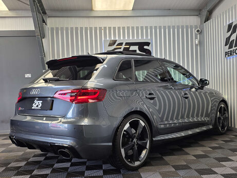 Audi RS3 2.5 TFSI Sportback 5dr Petrol S Tronic quattro Euro 6 (s/s) (Nav) (367 ps) 2
