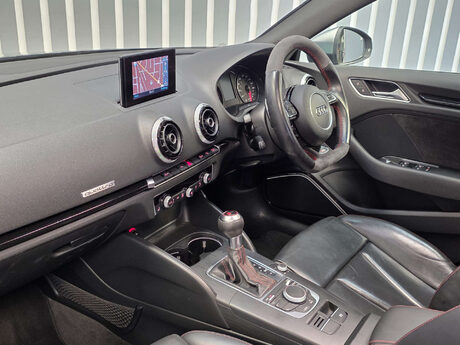 Audi RS3 2.5 TFSI Sportback 5dr Petrol S Tronic quattro Euro 6 (s/s) (Nav) (367 ps) 20