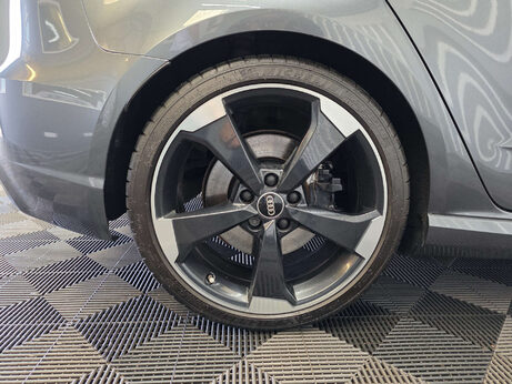 Audi RS3 2.5 TFSI Sportback 5dr Petrol S Tronic quattro Euro 6 (s/s) (Nav) (367 ps) 30