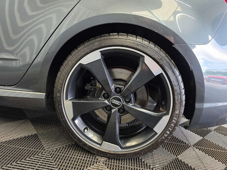 Audi RS3 2.5 TFSI Sportback 5dr Petrol S Tronic quattro Euro 6 (s/s) (Nav) (367 ps) 35