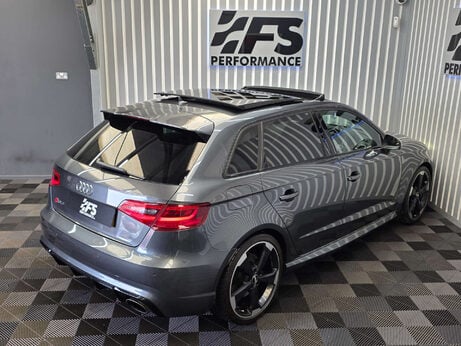 Audi RS3 2.5 TFSI Sportback 5dr Petrol S Tronic quattro Euro 6 (s/s) (Nav) (367 ps) 40