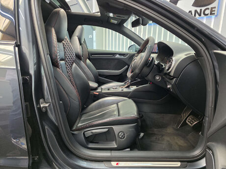 Audi RS3 2.5 TFSI Sportback 5dr Petrol S Tronic quattro Euro 6 (s/s) (Nav) (367 ps) 30