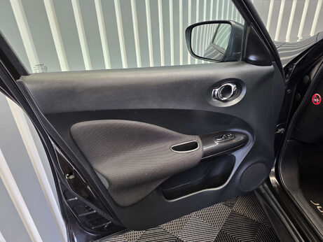 Nissan Juke 1.2 DIG-T N-Connecta SUV 5dr Petrol Manual Euro 6 (s/s) (115 ps) 23