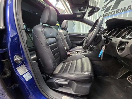 Volkswagen Golf 2.0 TSI BlueMotion Tech R Hatchback 5dr Petrol DSG 4Motion Euro 6 (s/s) (30 9