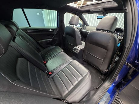 Volkswagen Golf 2.0 TSI BlueMotion Tech R Hatchback 5dr Petrol DSG 4Motion Euro 6 (s/s) (30 19