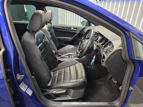 Volkswagen Golf 2.0 TSI BlueMotion Tech R Hatchback 5dr Petrol DSG 4Motion Euro 6 (s/s) (30 16