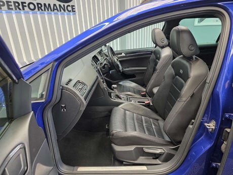 Volkswagen Golf 2.0 TSI BlueMotion Tech R Hatchback 5dr Petrol DSG 4Motion Euro 6 (s/s) (30 22