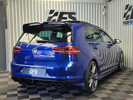 Volkswagen Golf 2.0 TSI BlueMotion Tech R Hatchback 5dr Petrol DSG 4Motion Euro 6 (s/s) (30 33