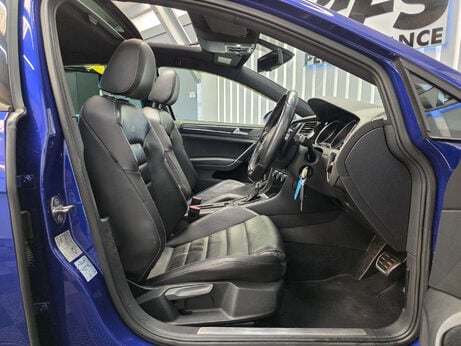 Volkswagen Golf 2.0 TSI BlueMotion Tech R Hatchback 5dr Petrol DSG 4Motion Euro 6 (s/s) (30 34