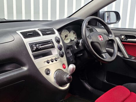 Honda Civic 2.0 i-VTEC Type R Hatchback 3dr Petrol Manual (212 g/km, 197 bhp) 4