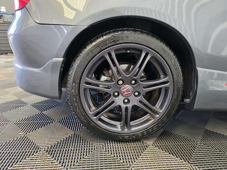 Honda Civic 2.0 i-VTEC Type R Hatchback 3dr Petrol Manual (212 g/km, 197 bhp) 18