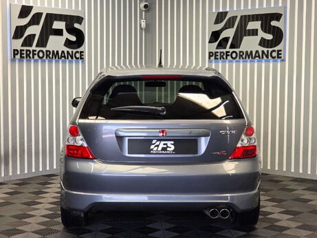 Honda Civic 2.0 i-VTEC Type R Hatchback 3dr Petrol Manual (212 g/km, 197 bhp) 26