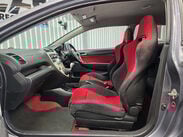 Honda Civic 2.0 i-VTEC Type R Hatchback 3dr Petrol Manual (212 g/km, 197 bhp) 34