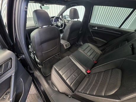 Volkswagen Golf 2.0 TSI BlueMotion Tech R Hatchback 5dr Petrol DSG 4Motion Euro 6 (s/s) (31 23