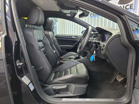 Volkswagen Golf 2.0 TSI BlueMotion Tech R Hatchback 5dr Petrol DSG 4Motion Euro 6 (s/s) (31 35