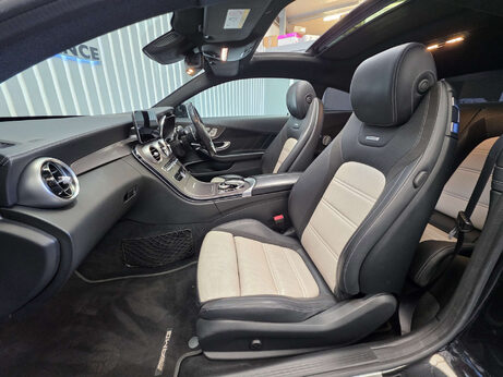Mercedes-Benz C Class 4.0 C63 V8 BiTurbo AMG (Premium Plus) Coupe 2dr Petrol SpdS MCT Euro 6 (s/s 5