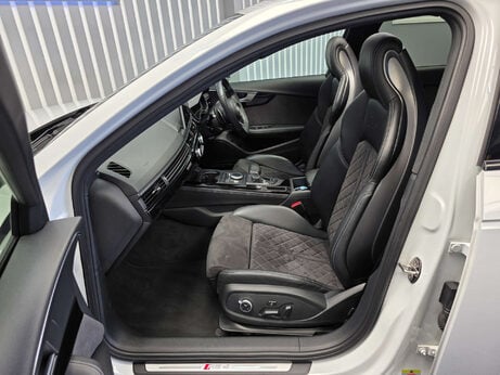 Audi RS4 2.9 TFSI V6 Sport Edition Estate 5dr Petrol Tiptronic quattro Euro 6 (s/s) 18